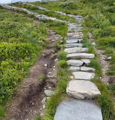 بيت للعطل With Mountain View Near Totak *